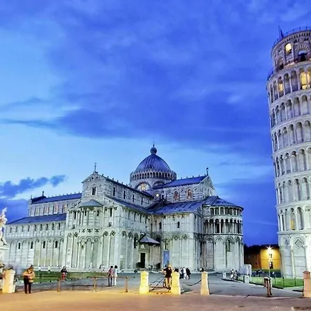 아파트 Ein Mobilheim Auf Einem Nahe Dem Meer, Pisa Und Dem Badeort